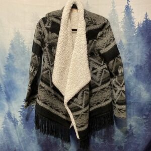 Aztec Hollister Fringed Sherpa Lined  Cardigan Size‎ Small
